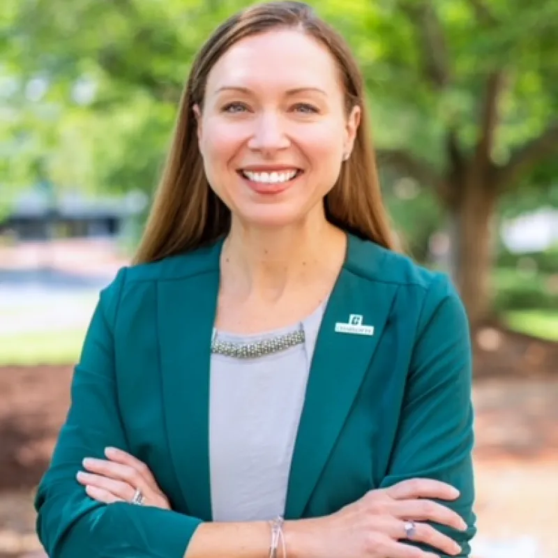 claire kirby headshot